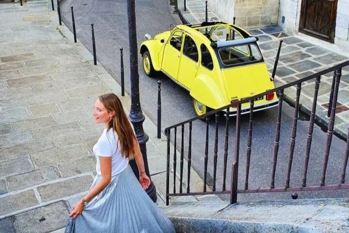 Secret Left Bank: Private 2CV Tour through Historic Paris