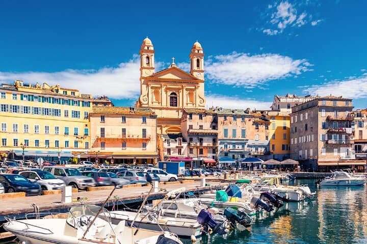 The Old Port and the Church of Saint John the Baptist: The authentic soul of the lower town.