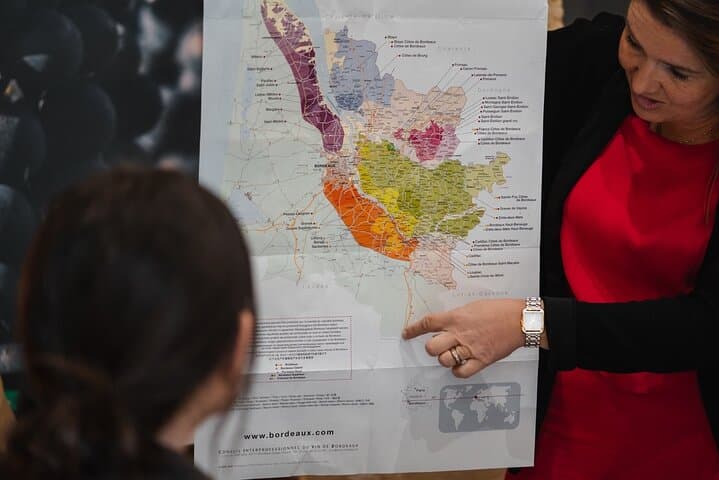 Discover the Bordeaux vineyards with a precise selection of Grands Crus Classés