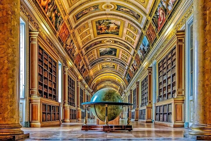Fontainebleau & Barbizon Half-Day Trip from Paris with Entry