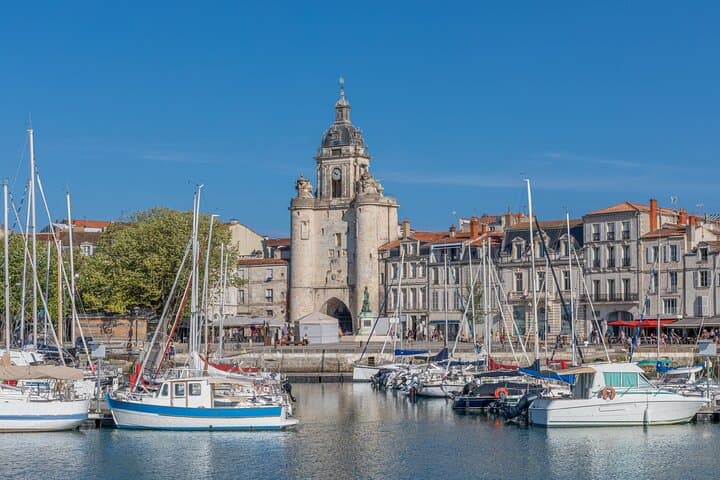 The Old Port Towers: The St. Nicholas Tower and the Chain Tower, emblematic gatekeepers of the entrance to the port.
