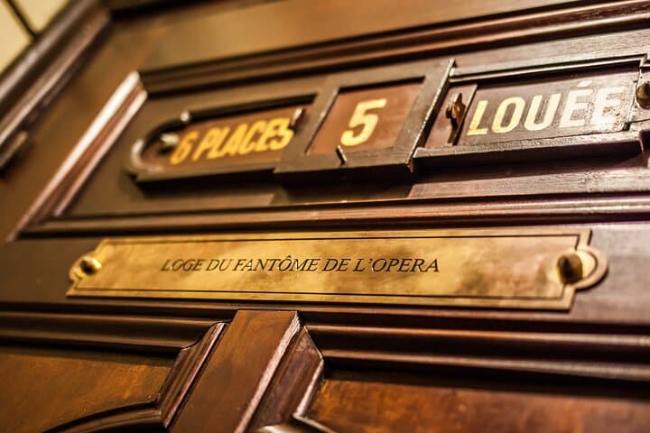 Opera Garnier guided tour told in French