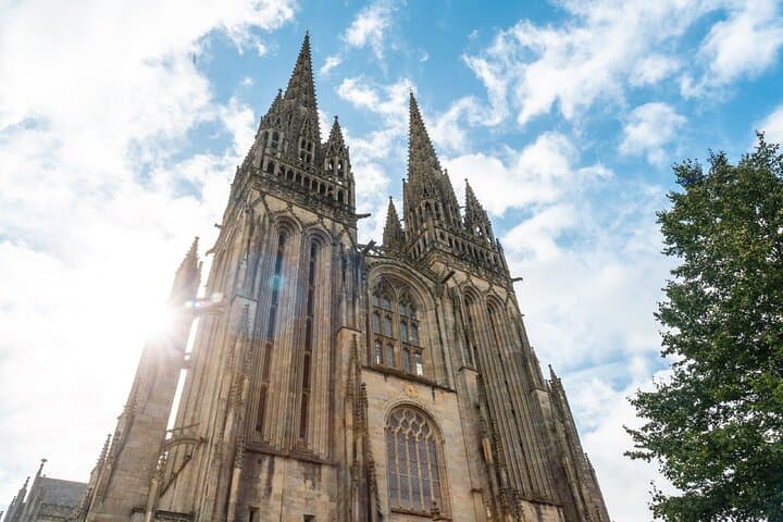 Saint-Corentin Cathedral: The jewel of the Breton Gothic, famous for its arrows and its deviated nave.