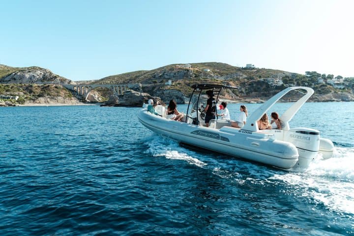 Boat Tour in the Blue Coast Streams