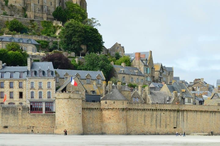 TOP Mont Saint-Michel : Private guided tour with your mobile