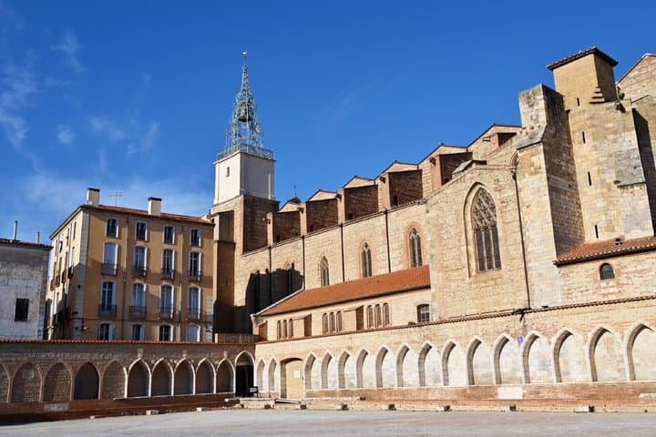 Campo Santo: The largest and oldest medieval cloister-cemetery in France, next to the Cathedral of Saint John the Baptist.