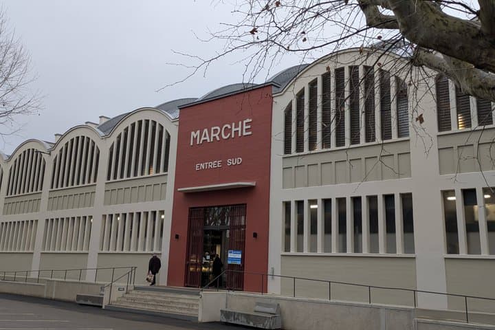 Covered market of Villefranche-sur-Saône exterior view