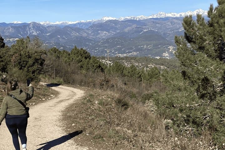 Eze + Excursion to the Grande Corniche Natural Park from Nice