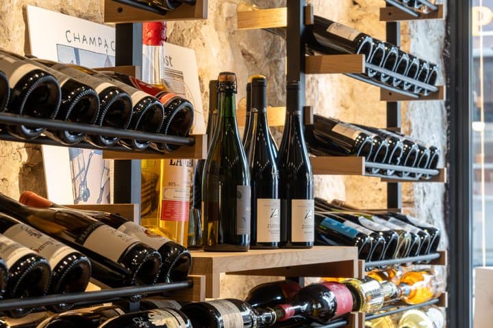 Nice Gourmet immersion between wines and champagne