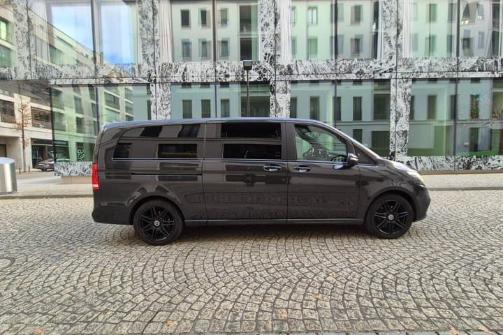 Private Transfer from Evian-les-Bains to Zurich Airport