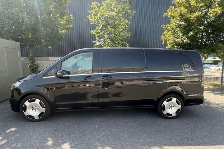 Kamelek Trans: Luxury Private Transfers in Paris