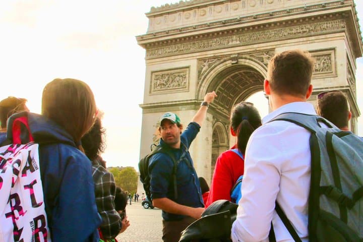 5 Hour Walking Tour in Paris with Licensed Guide