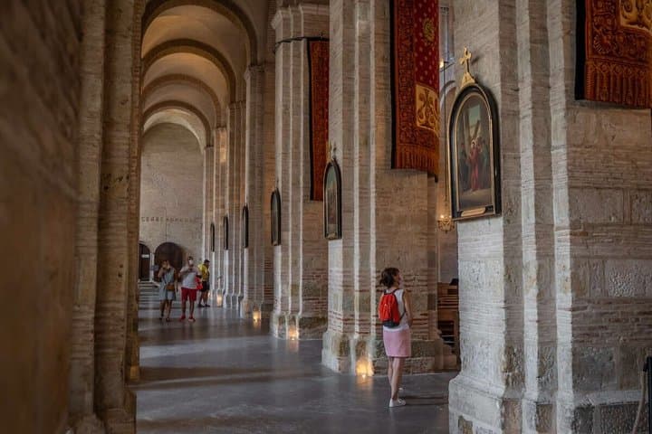 Guided Walking Tour in Spanish Toulouse and its Monuments