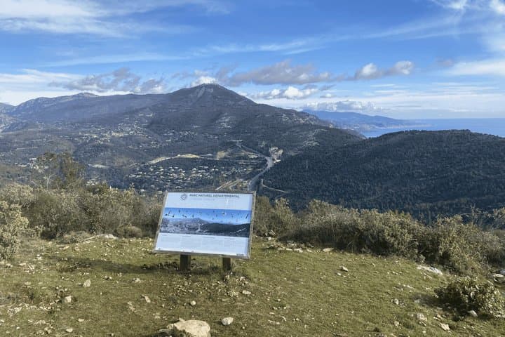 Eze + Excursion to the Grande Corniche Natural Park from Nice
