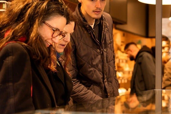 Left Bank Small Group Food Tour