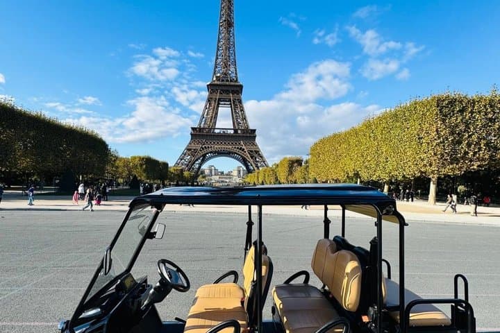 Private tour in Paris by electric GULFART