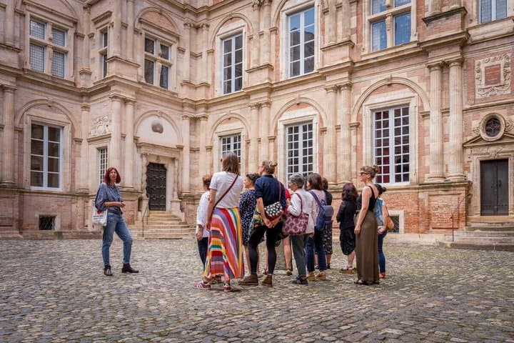 English Walking Tour to Great Monuments of Toulouse