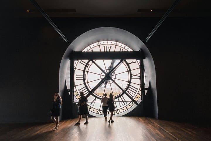 Louvre Museum Guided Tour and Orsay Museum Ticket