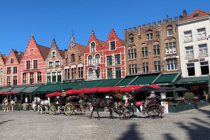 Private Guided Day Tour to Bruges and Brussels from Paris