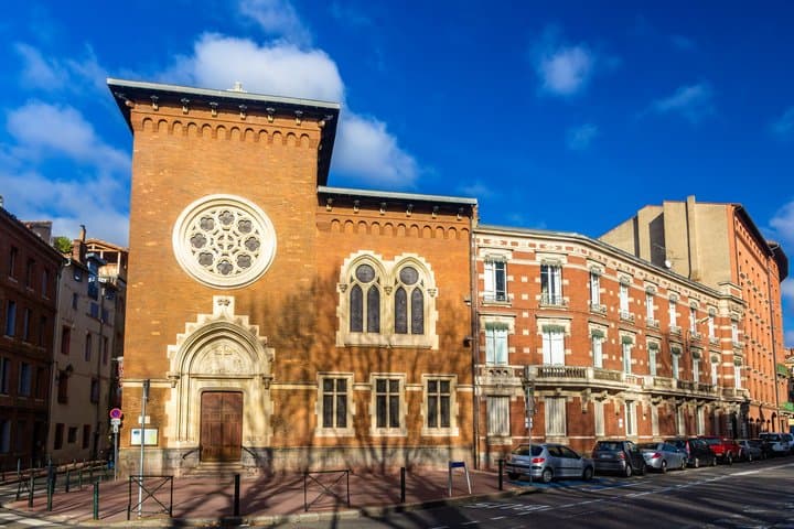 Toulouse: Private Guided Walking Tour of the City’s History