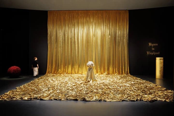 Paris Visitez l'expo Clair obscur avec 1 guide conférencière