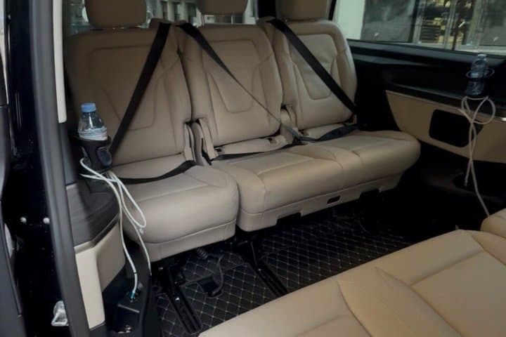 Disneyland Paris Private Transfer to or from CDG, Orly or Paris