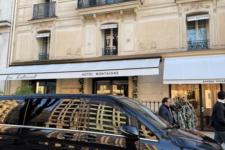 Disneyland Paris Private Transfer to or from CDG, Orly or Paris