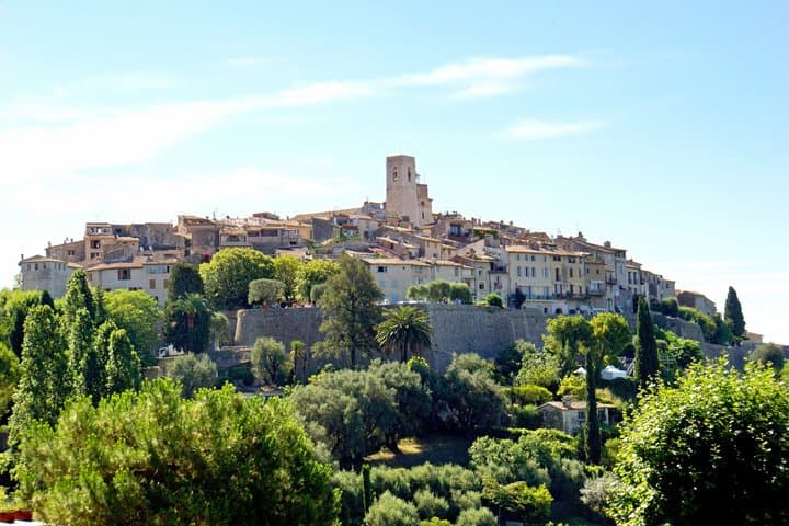 Art and Perfume Discovery in Riviera