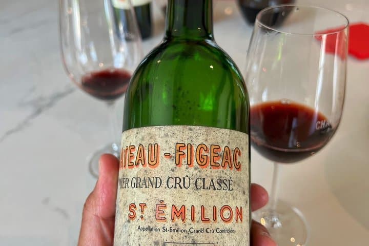Bordeaux Food Tour AM + Saint-Émilion Tasting Trip PM