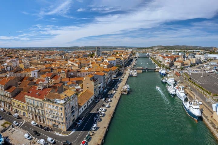 Sète Canals & Wine Heritage – Private Boat Tour