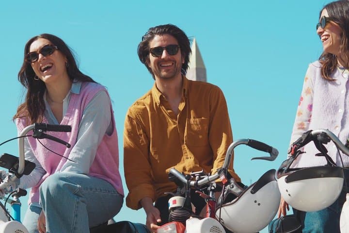 Electric Vintage Solex Tour – Louvre, Palais Royal & Concorde