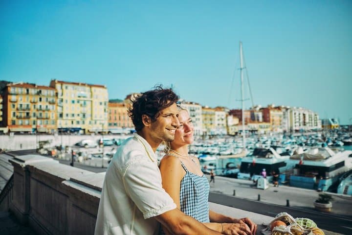 Nice Waterfront and Old Town Private Photoshoot