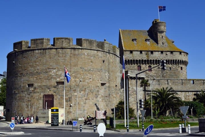Saint Malo Buccaneers and Bastions Self Guided Audio Walking Tour