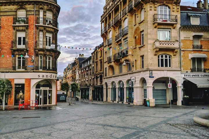 Reims From Roman Ruins to World War II self-guided walking tour
