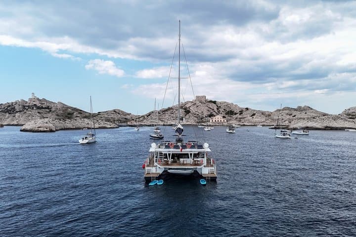 Marseille, The Morning Discovery, Coast of Marseille