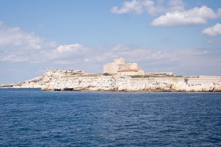 Marseille, The Morning Discovery, Coast of Marseille