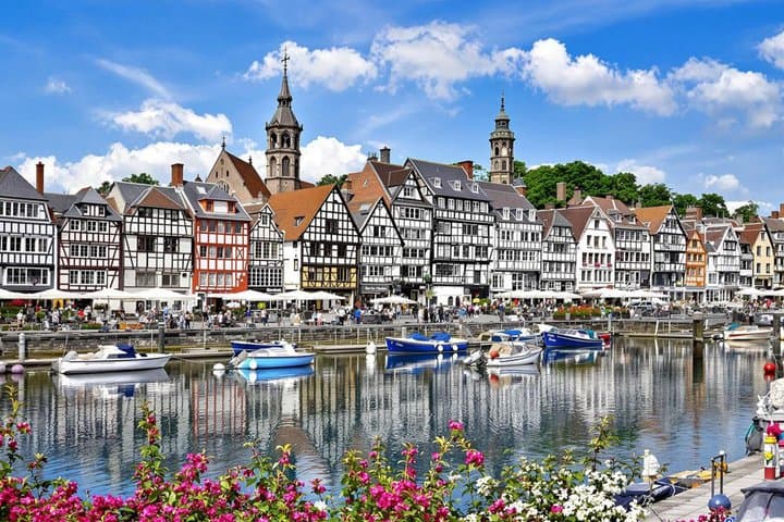 From Paris: a day tour to the cliffs of Étretat and Honfleur