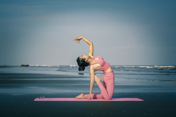 Antibes Serenity Flow: Pilates & Coastal Brunch