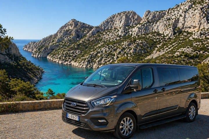 Marseille Scenic Highlights: Private Half-Day with Official Guide