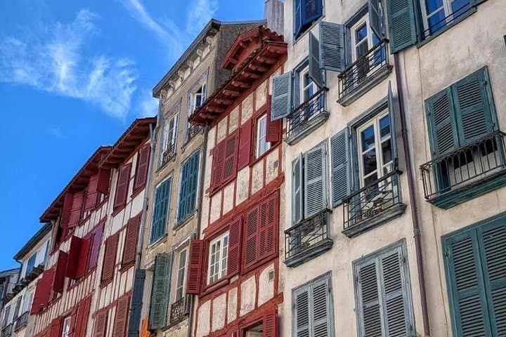 Bayonne and Biarritz half-day guided tour in the Basque Country