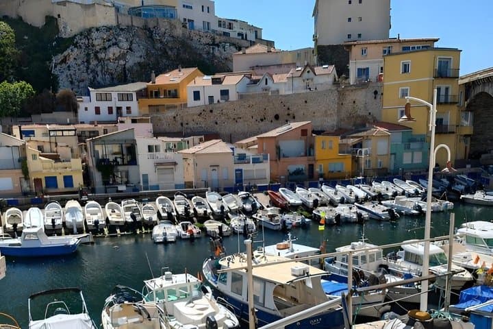 Marseille Scenic Highlights: Private Half-Day with Official Guide