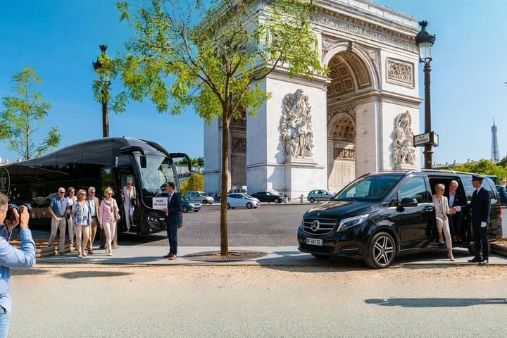 Shared Group Transfer from Le Havre to Paris