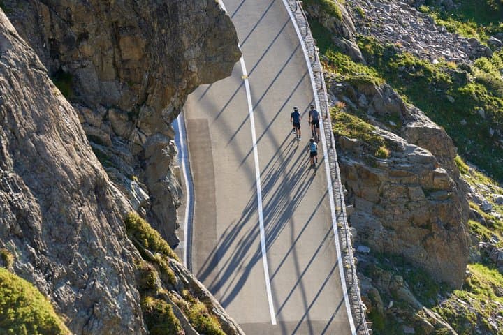 Col des Aravis by bike – Half day Tour de France with Guide