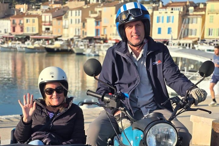 From Marseille : Sidecar Wine Tour to Cassis and Bandol