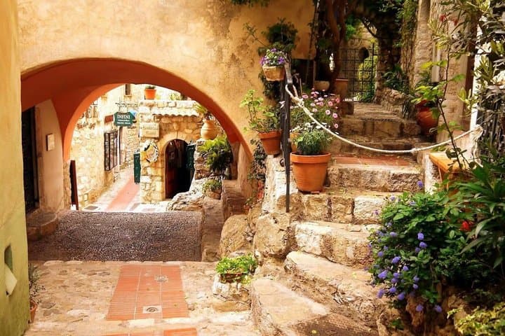 Guided tour of the French Riviera - Eze, Monaco, Menton