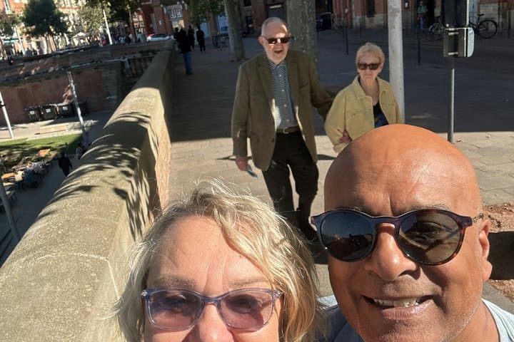 Toulouse Quest: A Love Story Parted by War