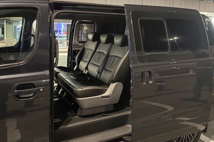 Private Transfers from CDG Airport to Paris City