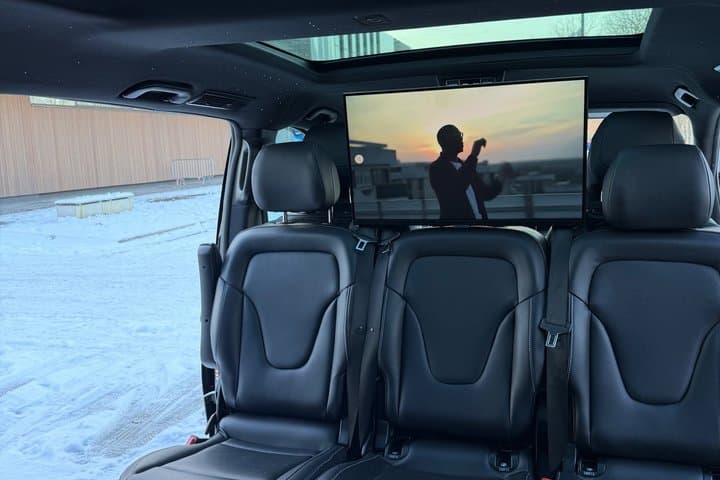 Private Tour of Paris in Mercedes V-Luxe Comfort Class