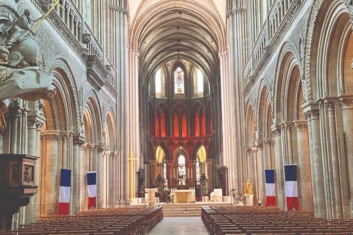 Normandy D-Day beaches Day trip with hotel pickup