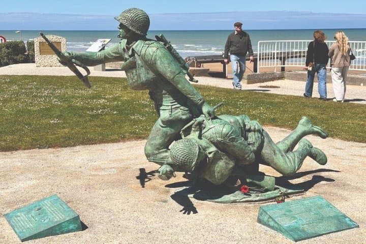 Normandy D-Day beaches Day trip with hotel pickup